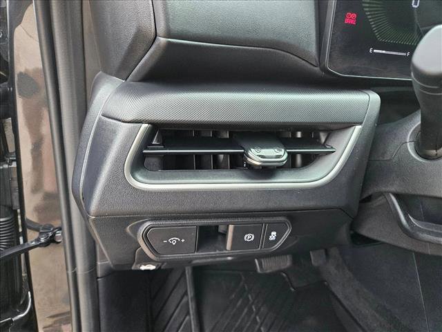 Used 2025 Kia K4 FWD image 24