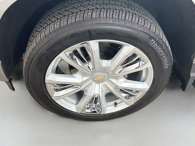 Used 2025 Chevrolet Silverado 1500 High Country w/ High Country Premium Package AWD/4WD image 33