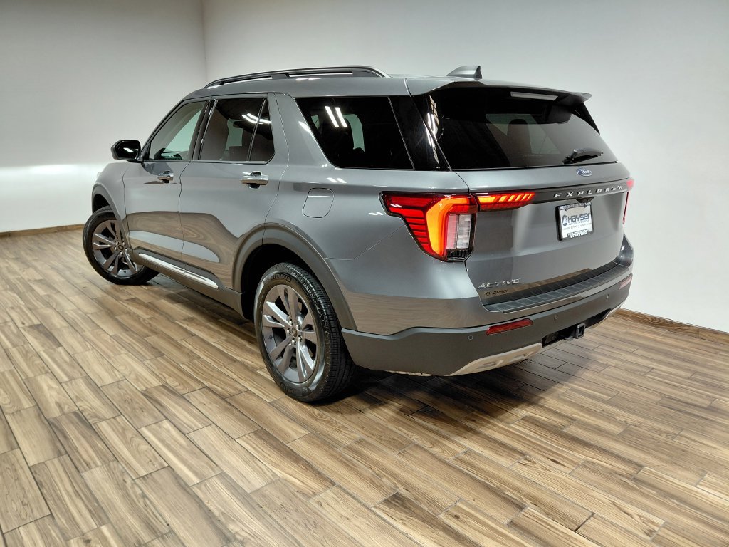 Certified 2025 Ford Explorer Active w/ Active Comfort Package AWD/4WD image 21