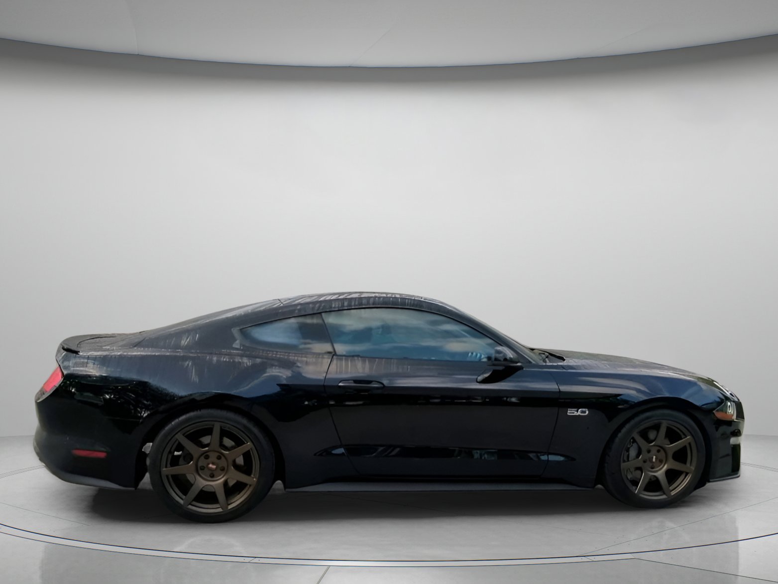 Certified 2022 Ford Mustang GT Premium w/ Equipment Group 401A RWD image 31