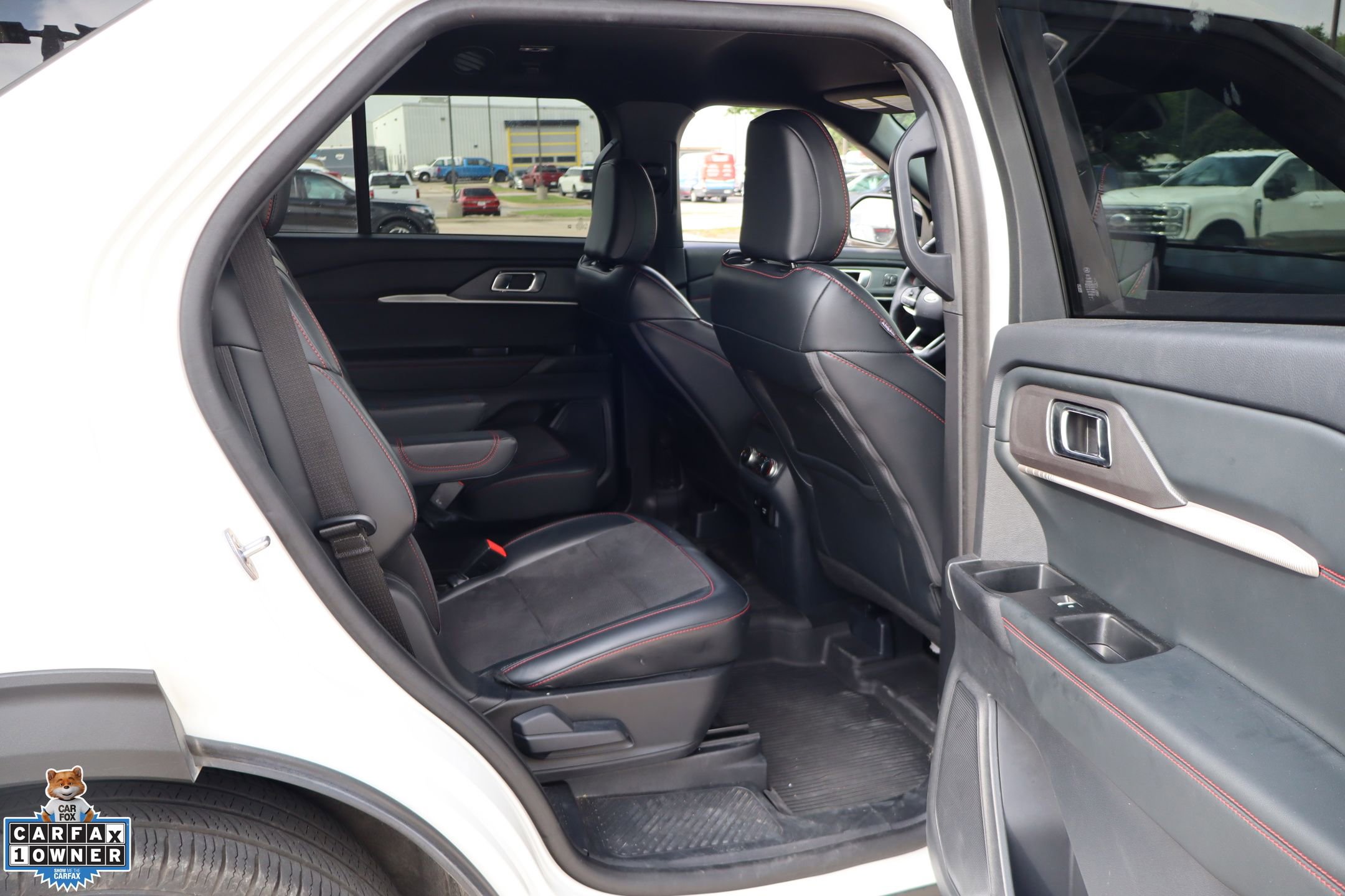 Certified 2025 Ford Explorer ST AWD/4WD image 27