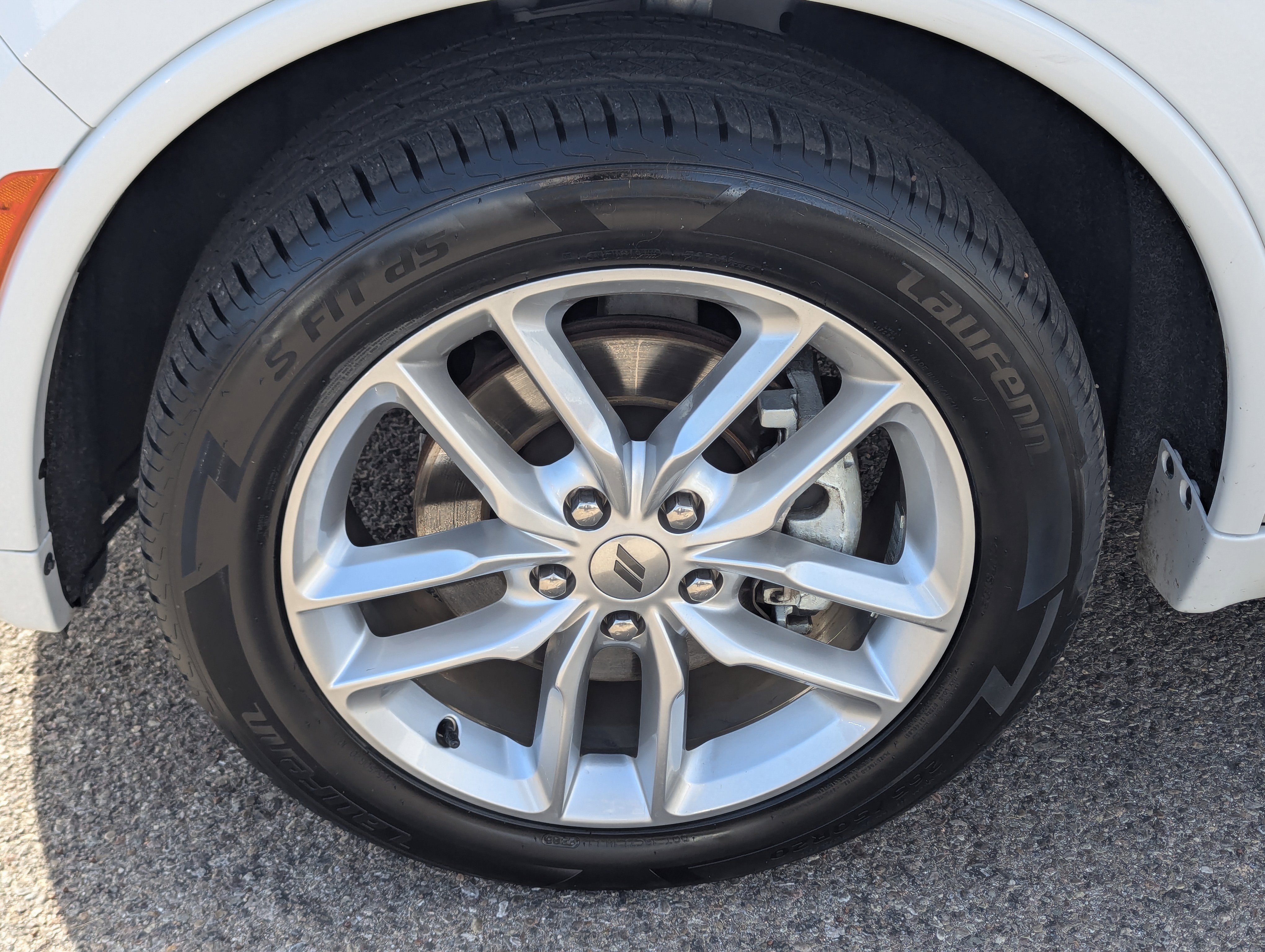 Used 2023 Dodge Durango GT image 7