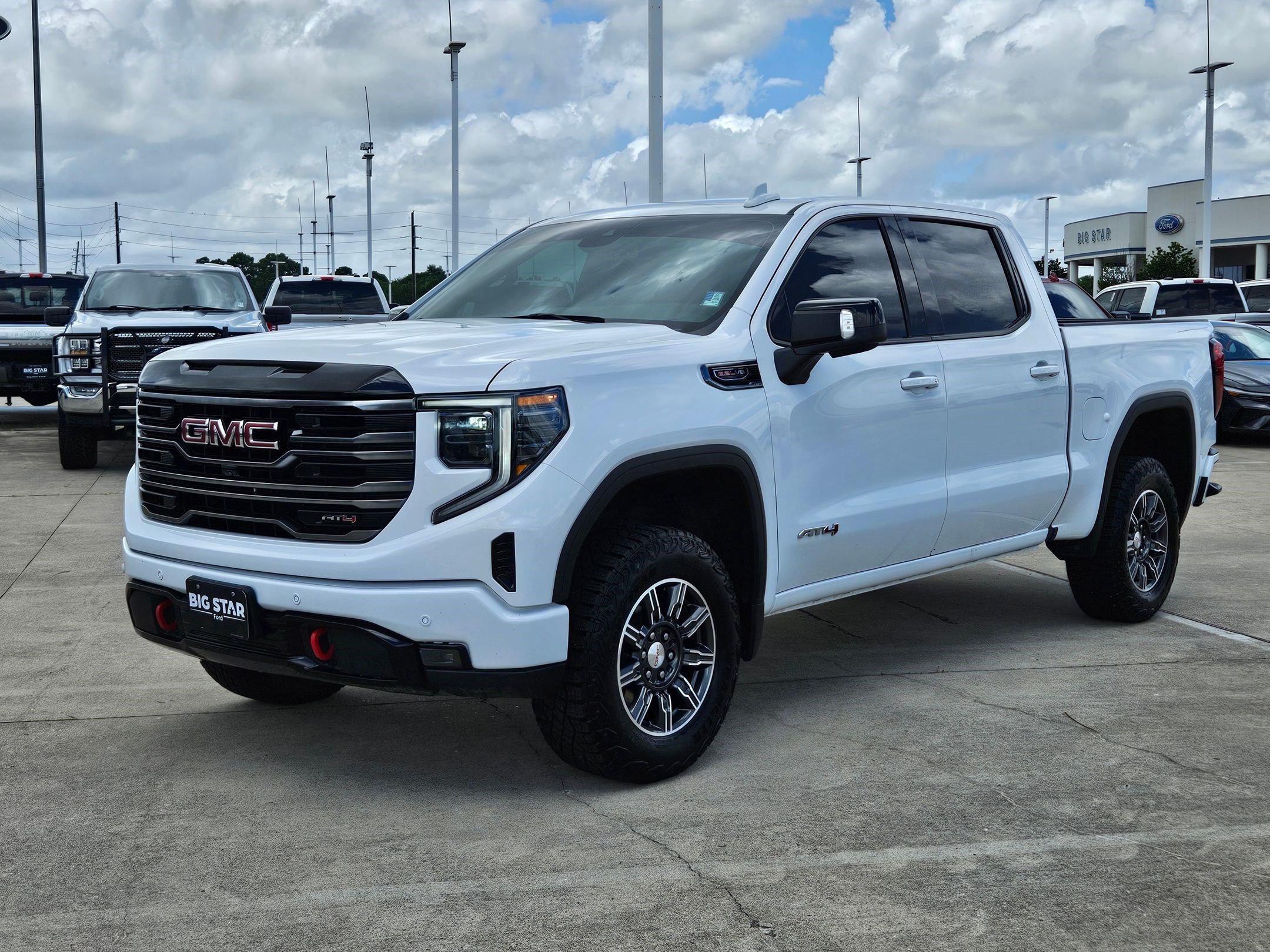 Used 2025 GMC Sierra 1500 AT4 AWD/4WD image 10