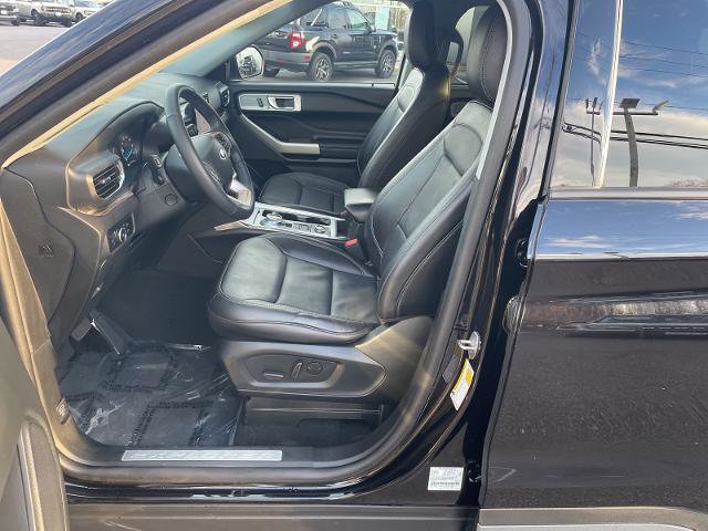 Certified 2023 Ford Explorer Limited w/ Equipment Group 301A image 13