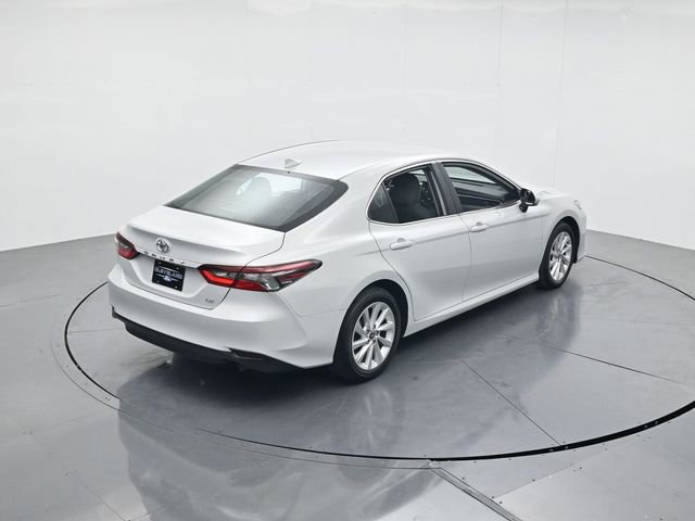 Used 2024 Toyota Camry LE w/ Convenience Package image 34