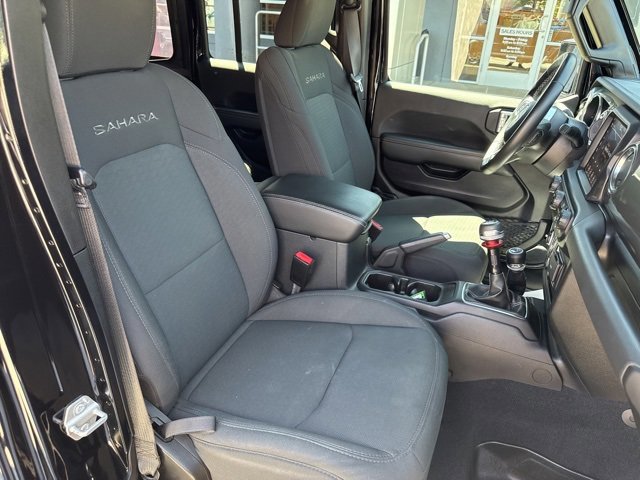 Used 2021 Jeep Wrangler Unlimited Sahara image 29