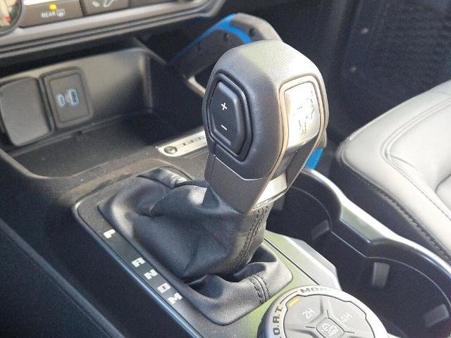 Certified 2024 Ford Bronco Black Diamond AWD/4WD image 26