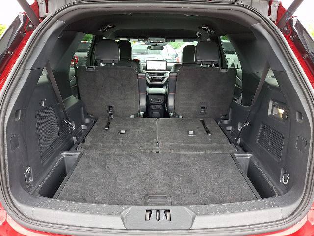 Certified 2025 Ford Explorer ST-Line AWD/4WD image 27