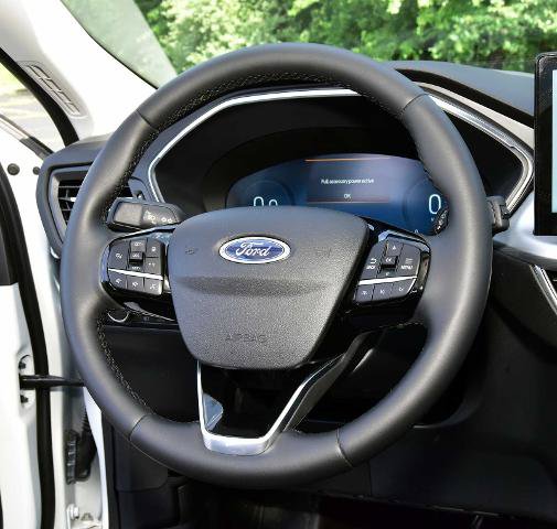 Certified 2023 Ford Escape Platinum AWD/4WD image 13