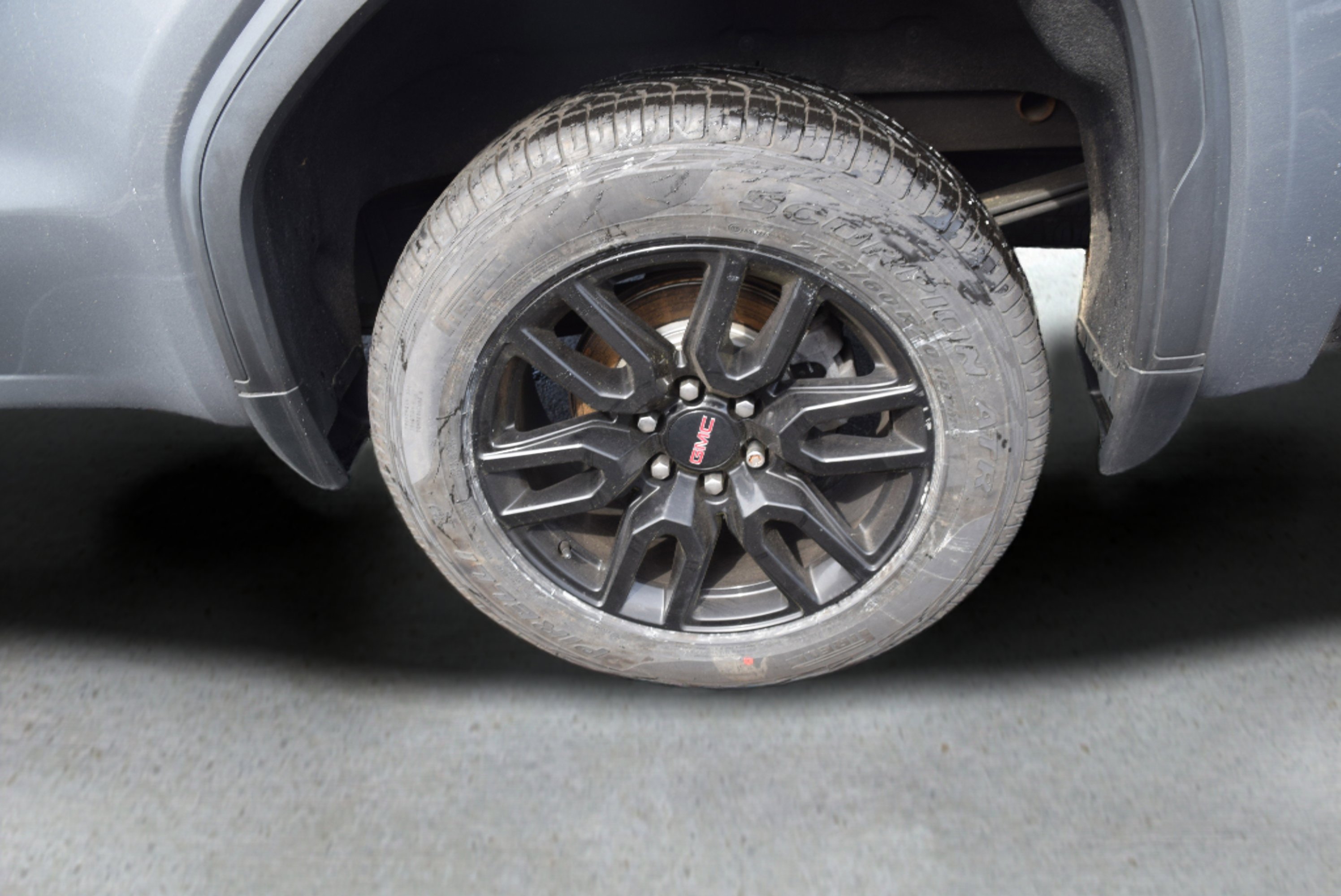 Used 2022 GMC Sierra 1500 Elevation w/ Driver Alert Package I AWD/4WD image 8