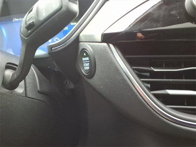 Certified 2022 Ford Escape Titanium image 23