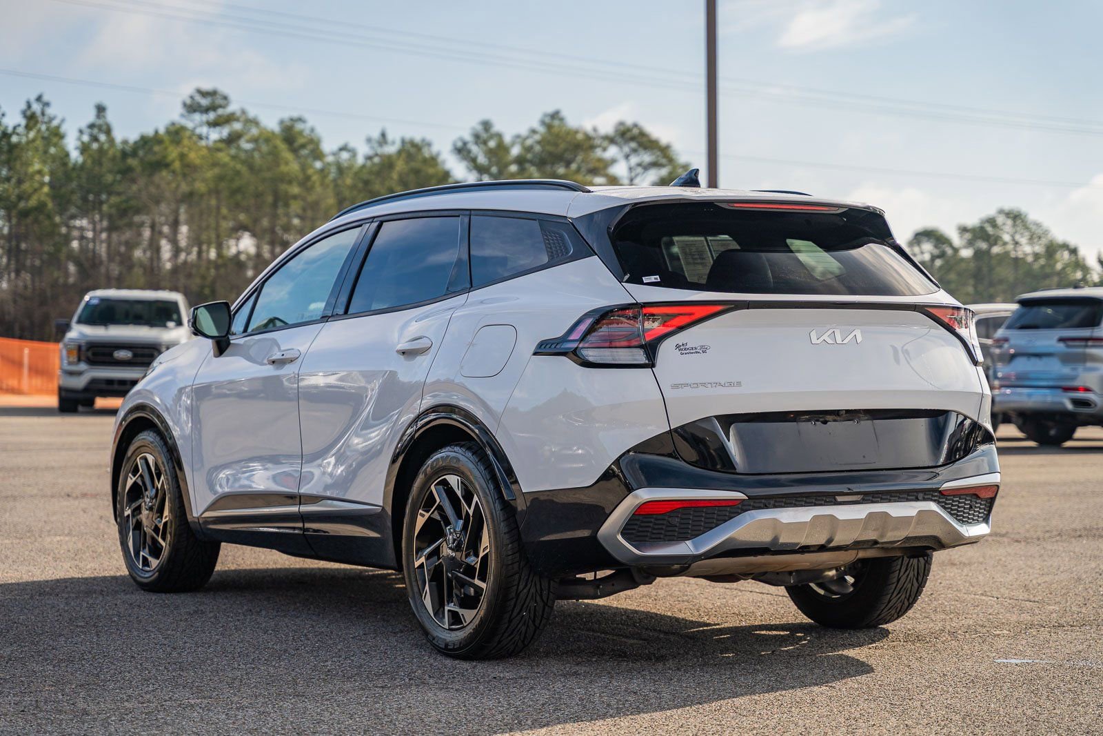 Used 2023 Kia Sportage SX FWD image 5