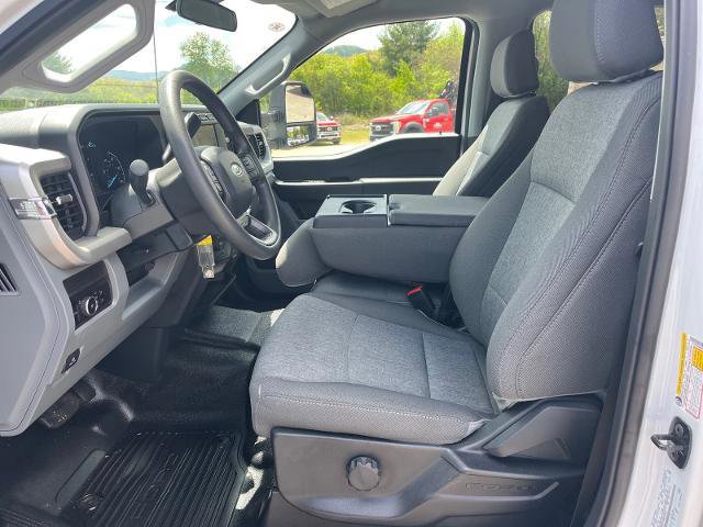 Certified 2024 Ford F350 XL w/ 360-Degree Camera Package AWD/4WD image 18