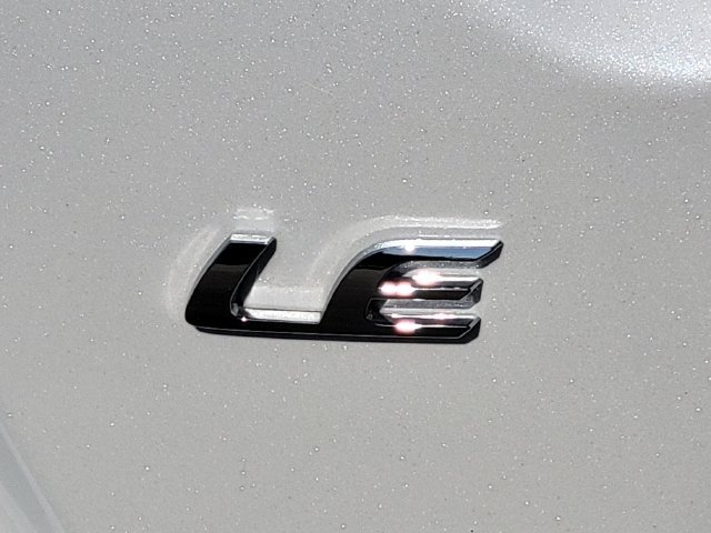 Used 2025 Toyota Corolla LE FWD image 24