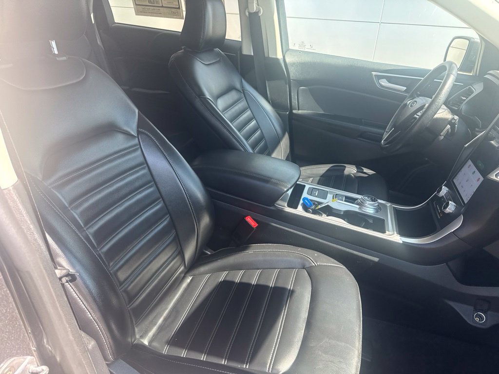 Certified 2024 Ford Edge SEL AWD/4WD image 30