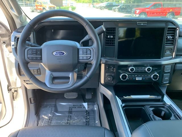 Certified 2025 Ford F350 Lariat image 18