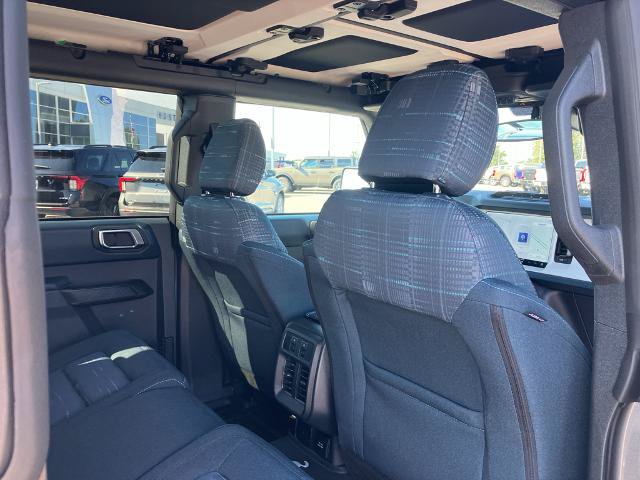 Certified 2025 Ford Bronco Heritage Edition AWD/4WD image 25