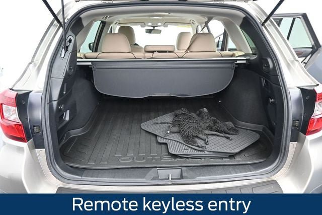 Used 2018 Subaru Outback 2.5i Limited AWD/4WD image 15