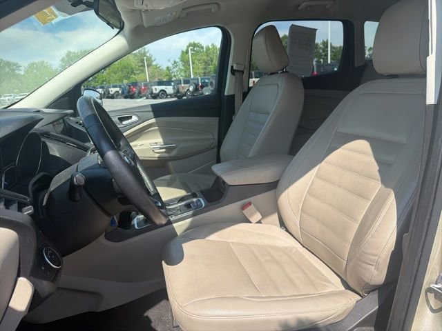 Certified 2018 Ford Escape SEL FWD image 23
