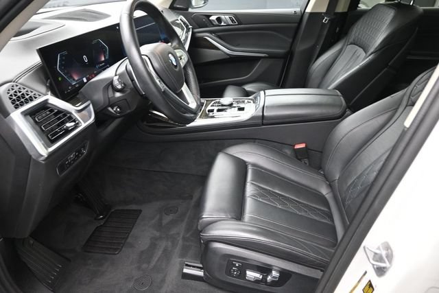 Used 2023 BMW X7 xDrive40i AWD/4WD image 10