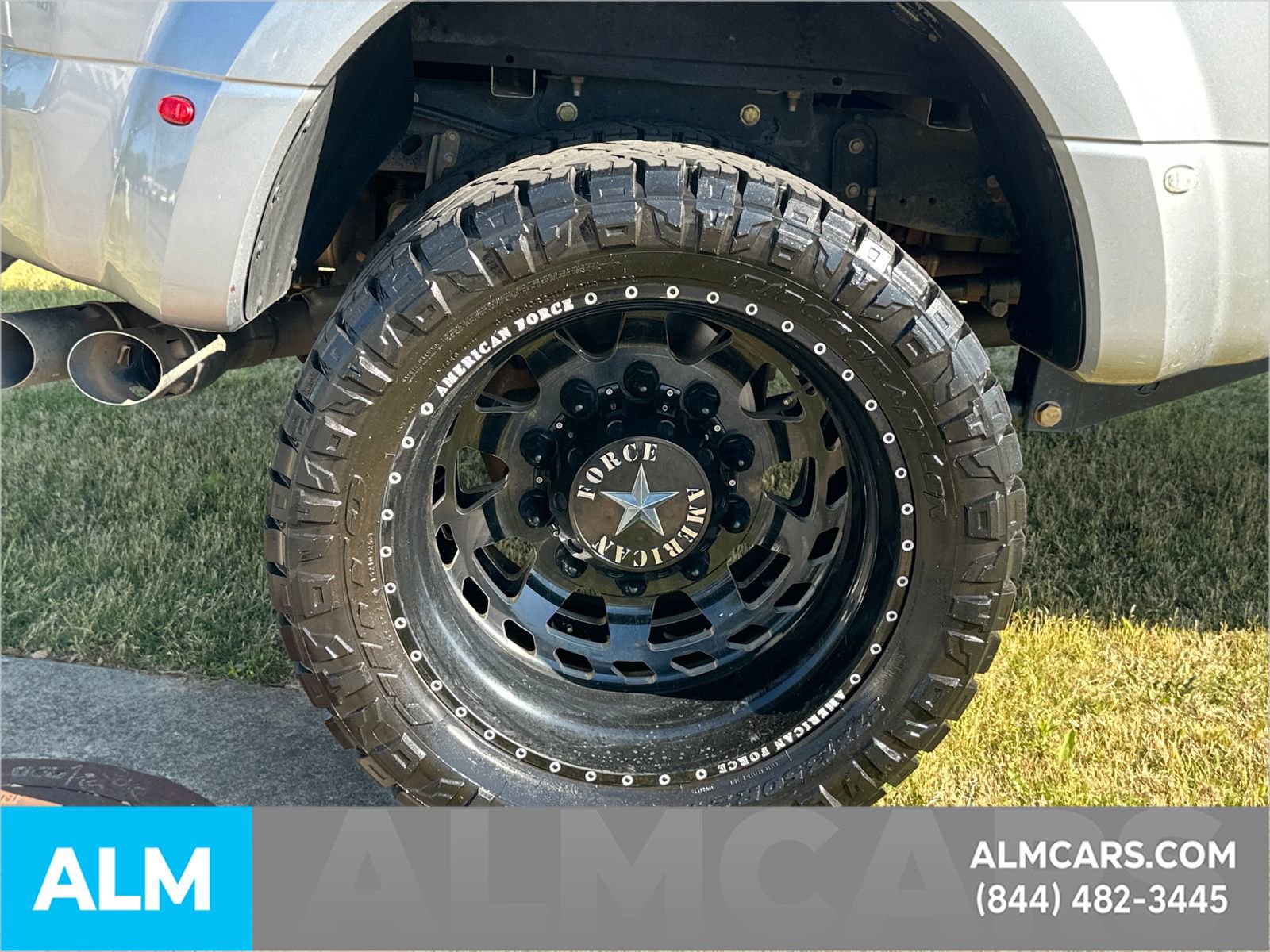 Certified 2022 Ford F450 Platinum w/ FX4 Off-Road Package image 37