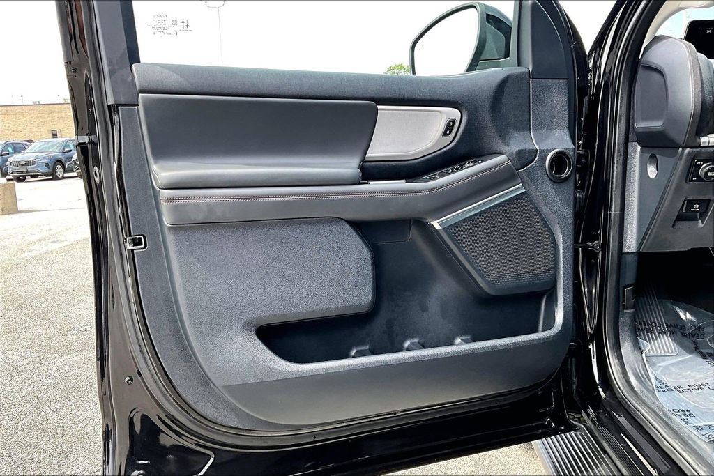 Certified 2025 Ford Expedition Max Active AWD/4WD image 22