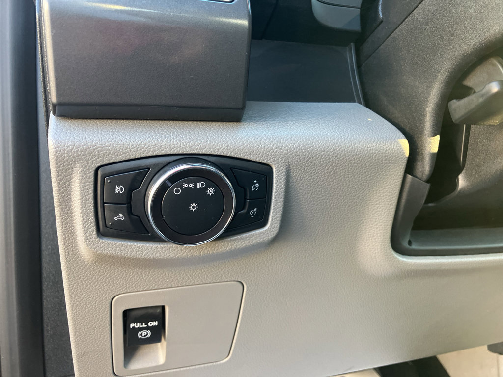 Certified 2018 Ford F150 XLT w/ Trailer Tow Package image 19