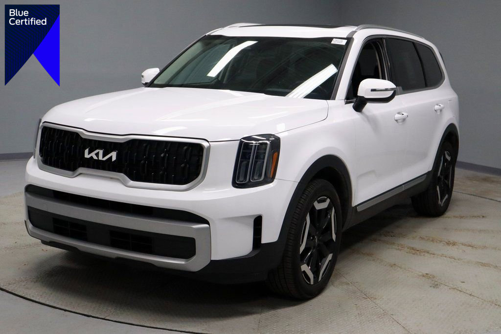 Used 2023 Kia Telluride EX w/ EX Captain's Chair Package