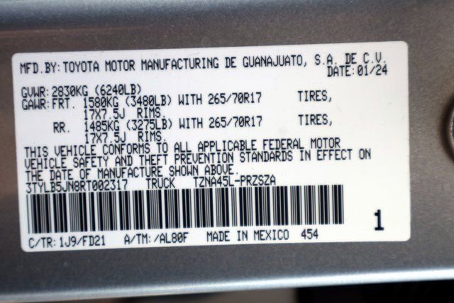 Used 2024 Toyota Tacoma TRD Off-Road image 38