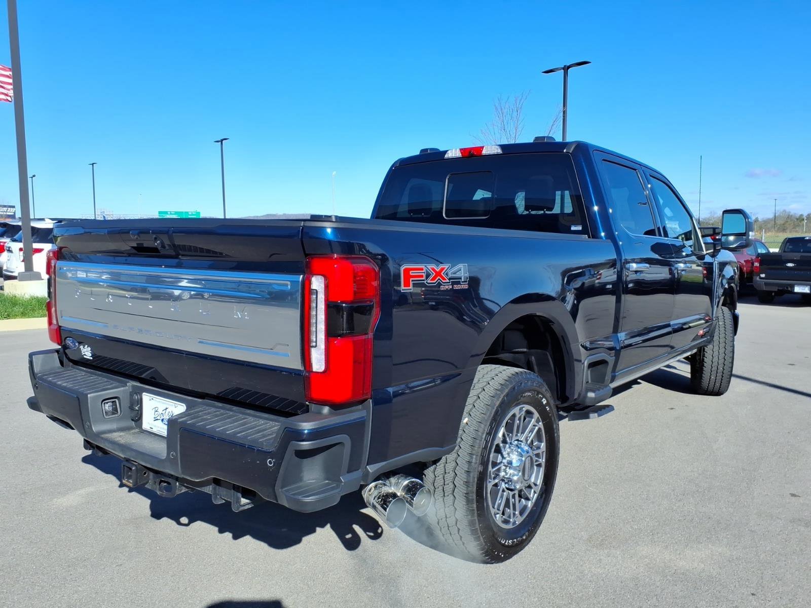 Certified 2025 Ford F350 Platinum w/ Platinum Plus Package image 5