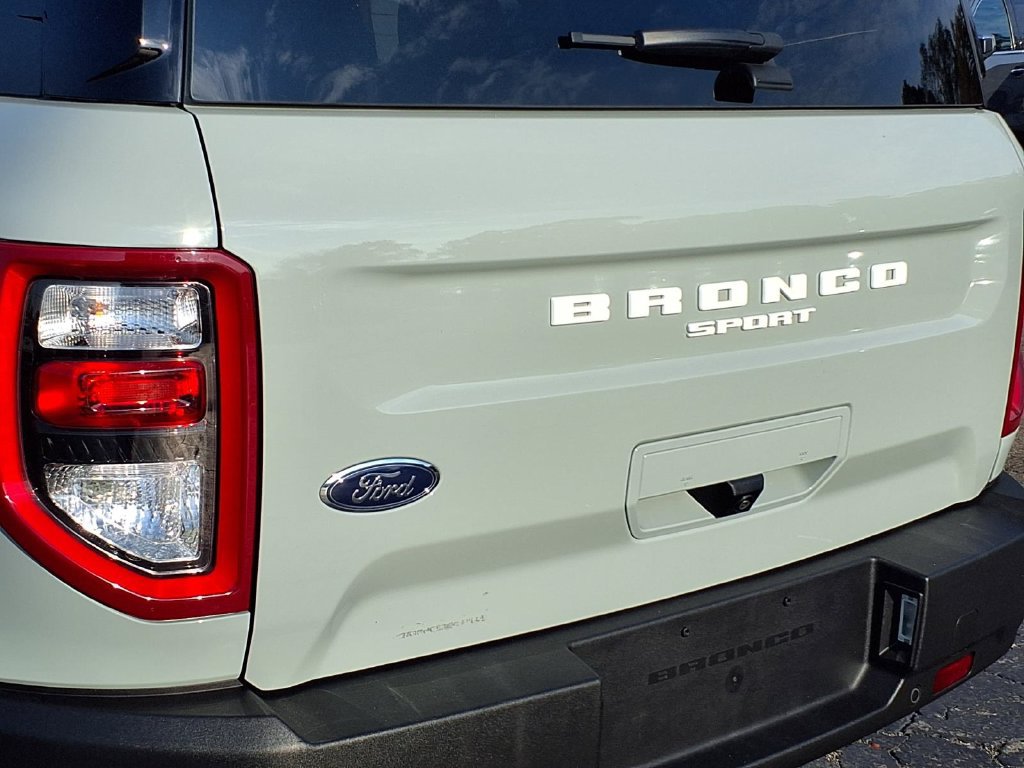 Certified 2024 Ford Bronco Sport Outer Banks w/ Tech Package AWD/4WD image 36