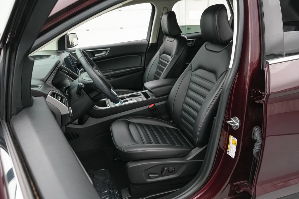Certified 2023 Ford Edge SEL w/ Convenience Package AWD/4WD image 11