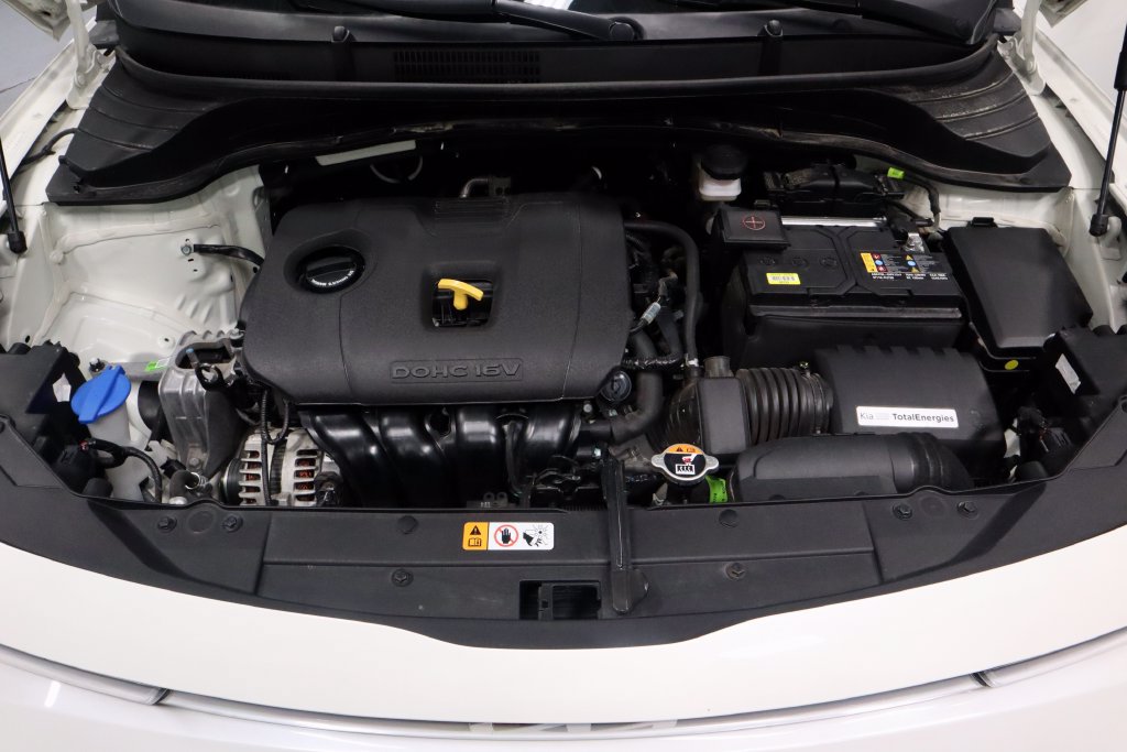 Used 2023 Kia Soul LX w/ LX Technology Package FWD image 16