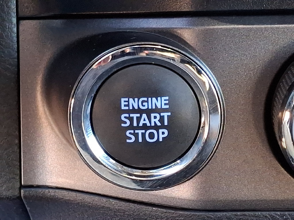 Used 2023 Toyota Tacoma TRD Off-Road AWD/4WD image 21