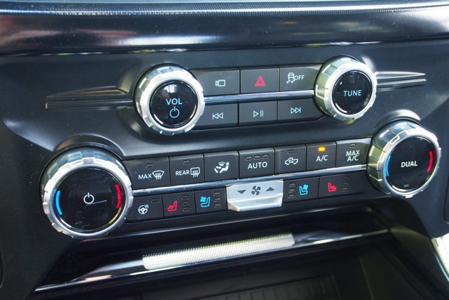 Certified 2025 Ford F150 Raptor w/ Equipment Group 803A Raptor R image 25