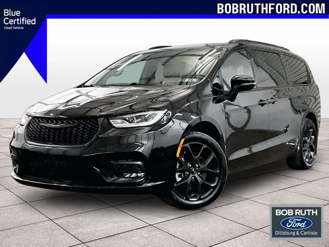 Used 2022 Chrysler Pacifica Touring-L w/ S Appearance Package AWD/4WD image 1