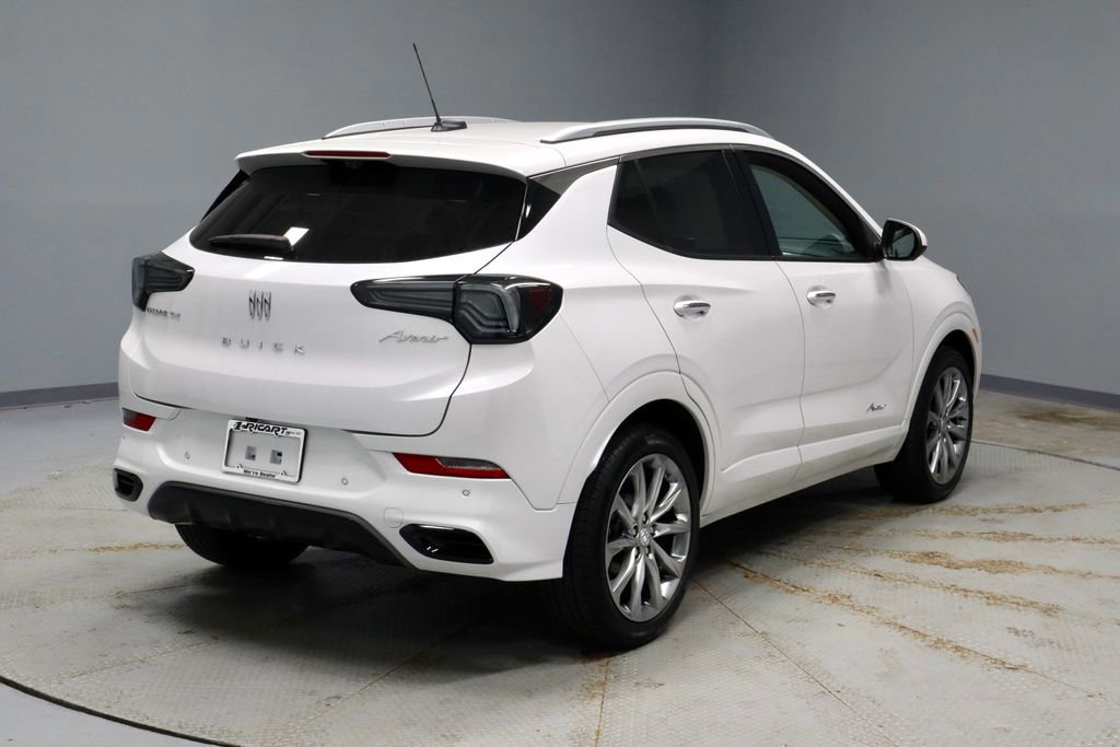 Used 2024 Buick Encore GX Avenir w/ Avenir Technology Package image 5