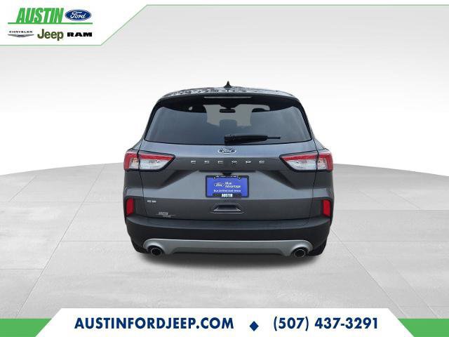 Certified 2021 Ford Escape SE image 3