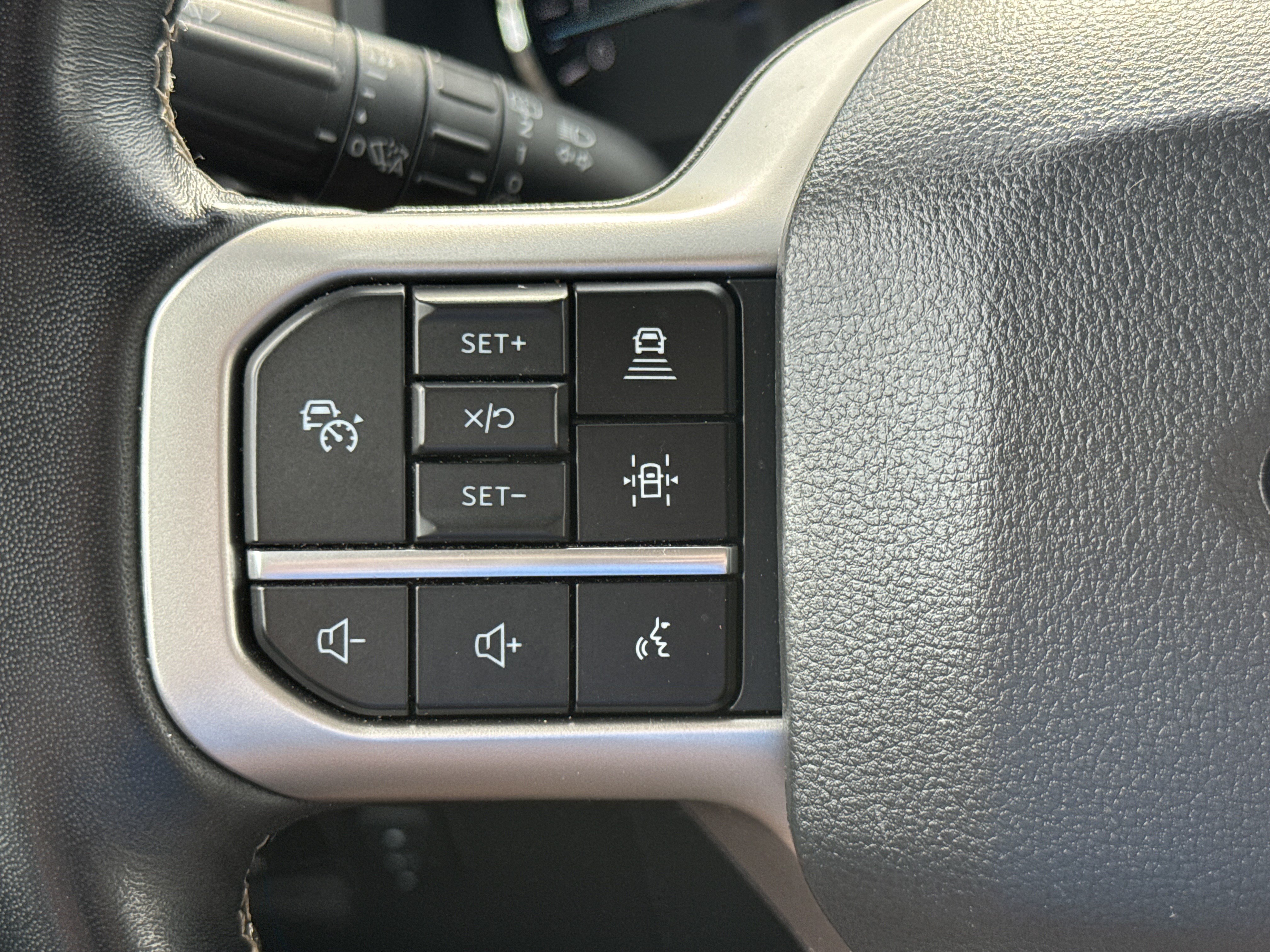 Certified 2024 Ford Expedition Limited RWD image 16