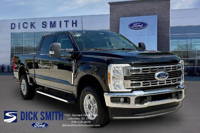 Certified 2025 Ford F250 XLT w/ 360-Degree Camera Package AWD/4WD image 3