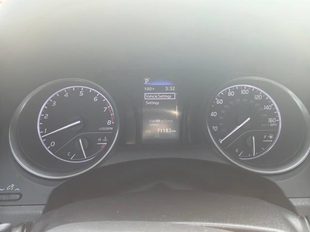 Used 2022 Toyota Camry SE FWD image 18