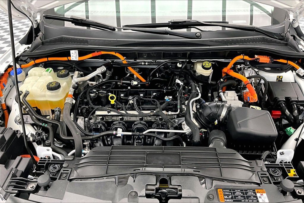 Certified 2023 Ford Escape SE FWD image 10