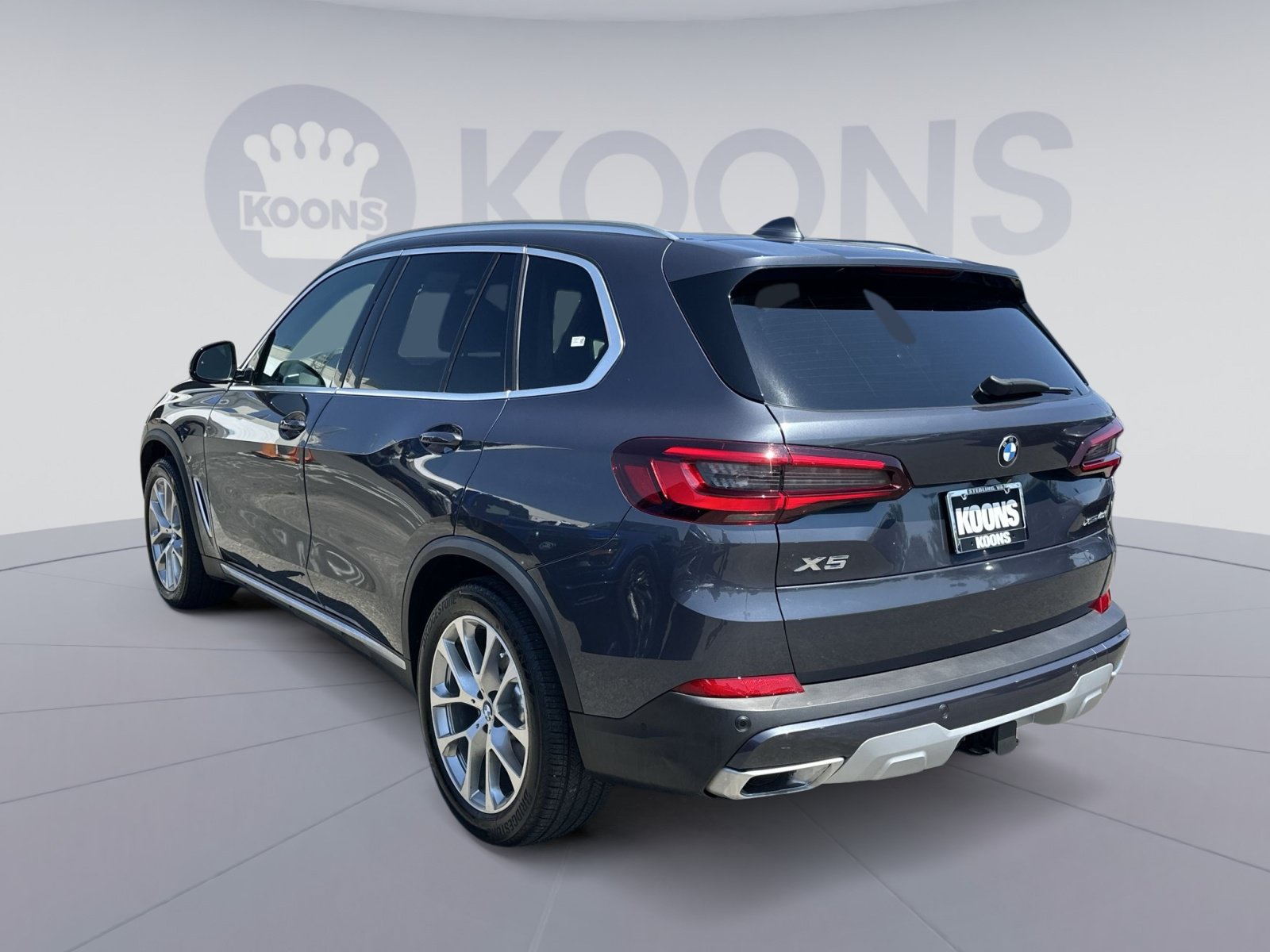 Used 2022 BMW X5 xDrive40i w/ Luxury Seating Package AWD/4WD image 14