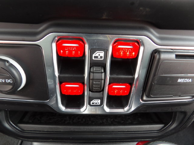 Used 2020 Jeep Wrangler Unlimited Sport S AWD/4WD image 20