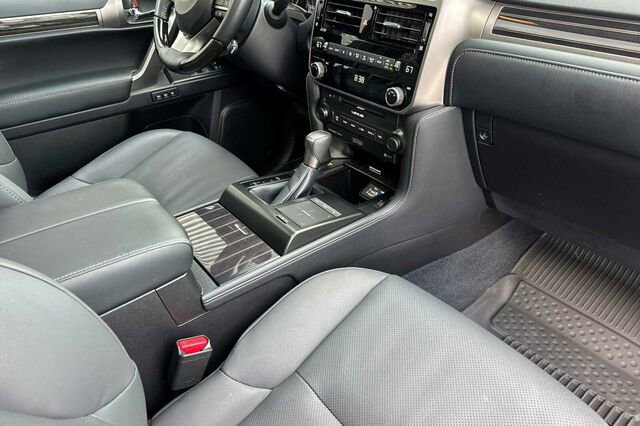 Used 2023 Lexus GX 460 Premium image 14