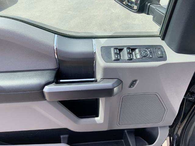 Certified 2022 Ford F250 XLT w/ XLT Premium Package AWD/4WD image 13