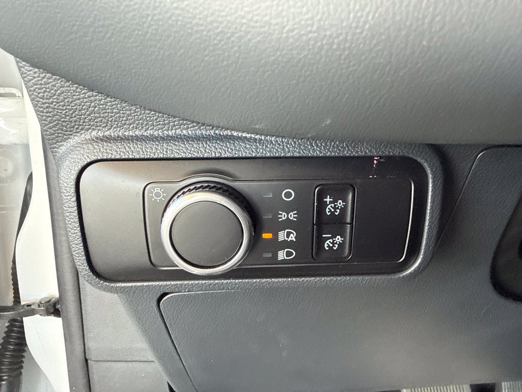 Certified 2026 Ford Explorer Active AWD/4WD image 15