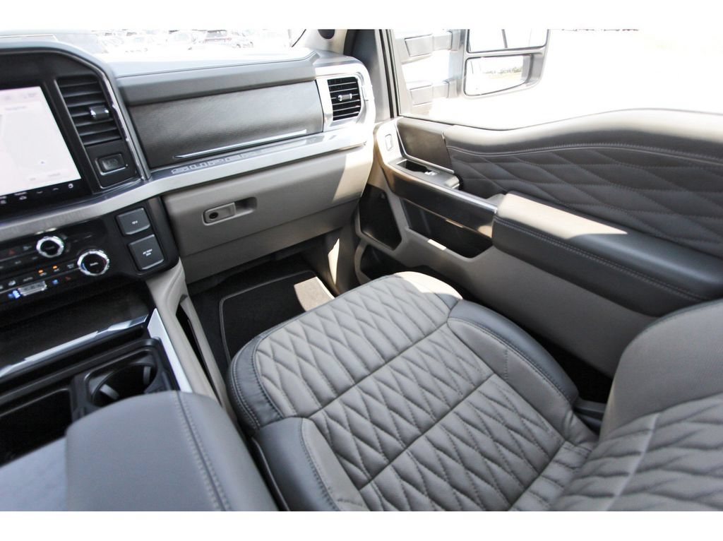 Certified 2026 Ford F350 Platinum w/ Platinum Plus Package AWD/4WD image 13