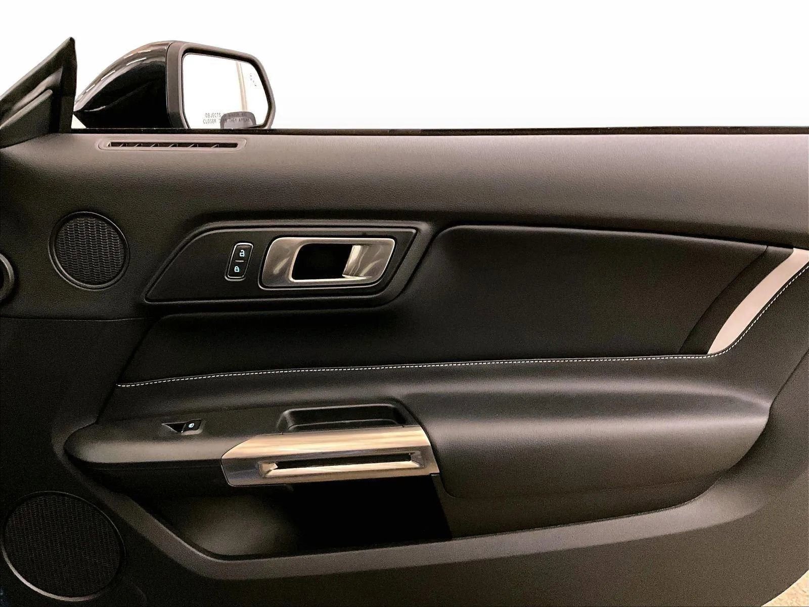 Certified 2020 Ford Mustang Shelby GT500 w/ Carbon Fiber Track Pack RWD image 23