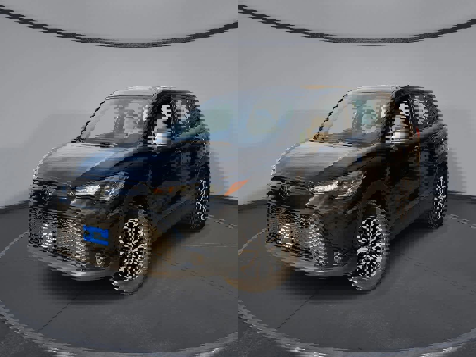 Used 2024 Toyota Corolla Cross S image 7